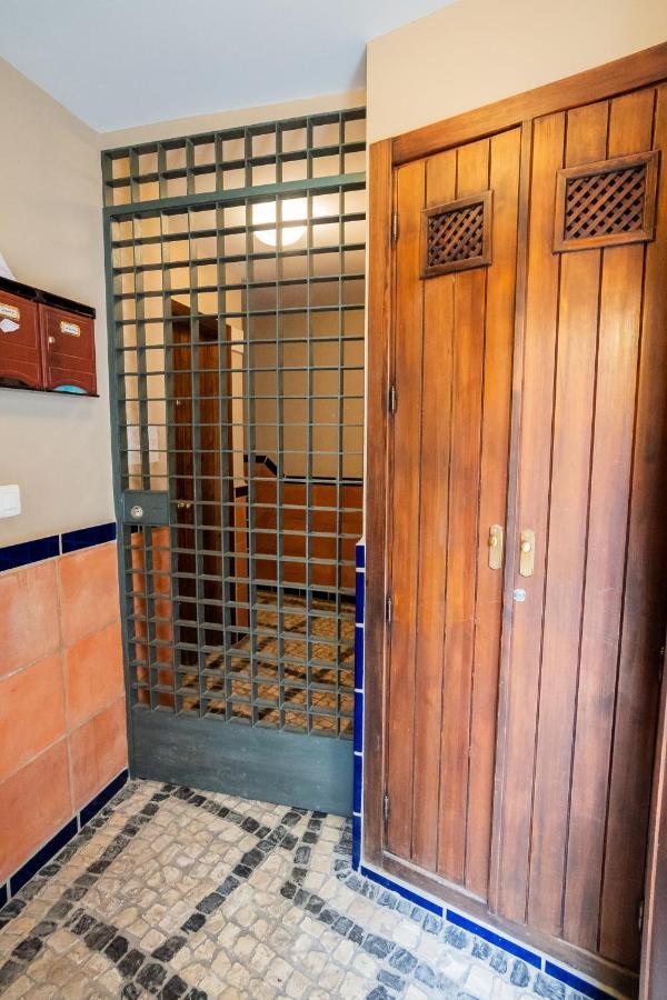 Duplex Las Setas Севиля Екстериор снимка